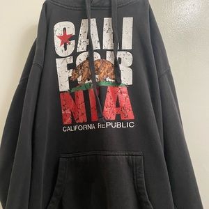 California Hoodie.m